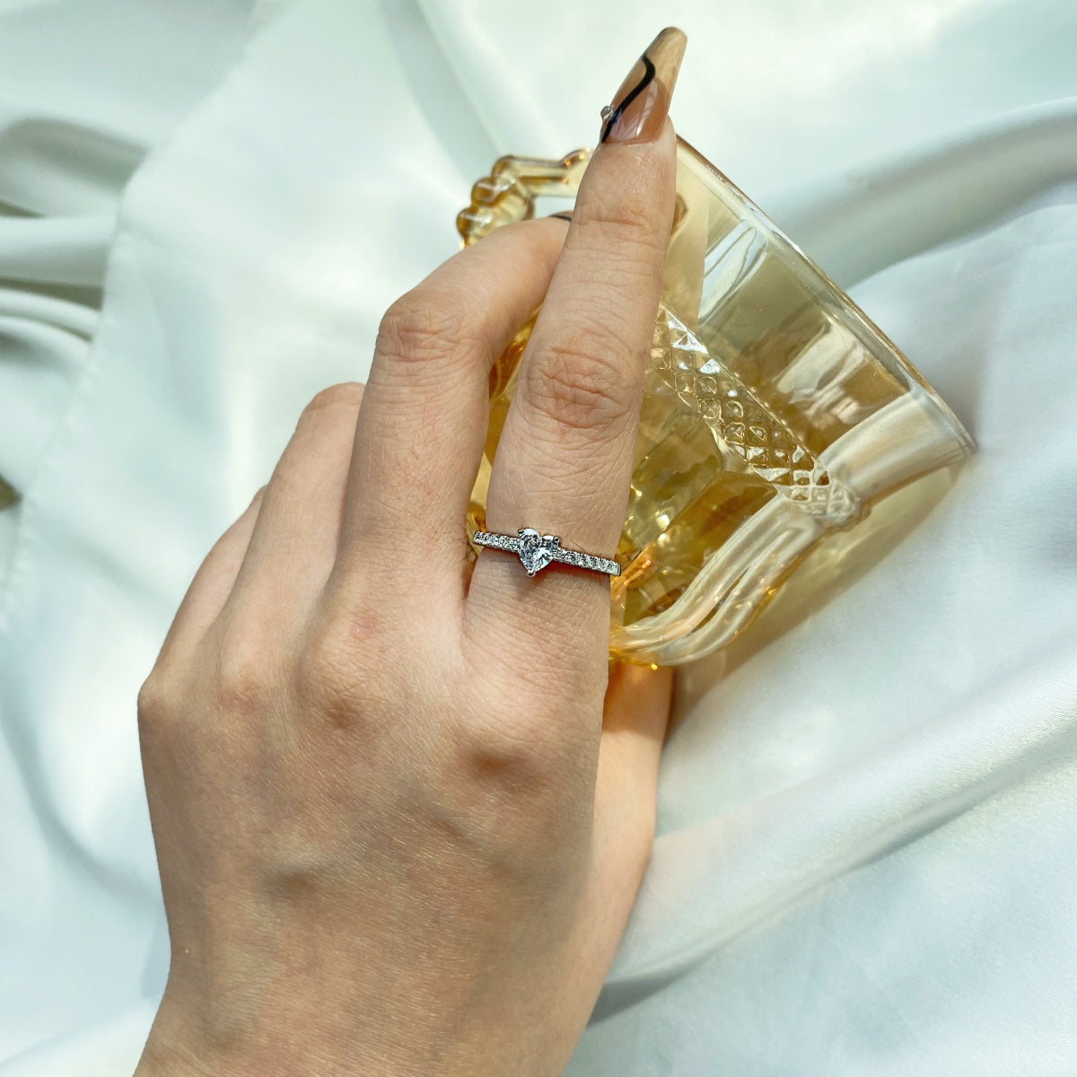 Einzigartiges Geschenk für Frauen kreative Verlobungsring mit Diamanten - Arabisco